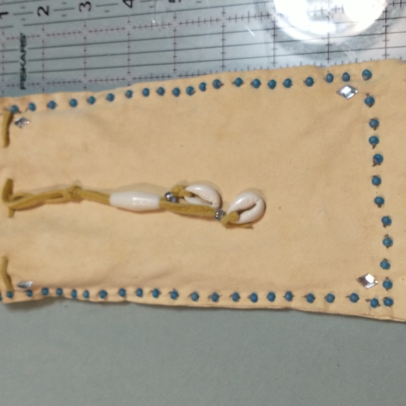 Buck Skin And Lamb Skin Fringe Bag - Picture 3 of 7